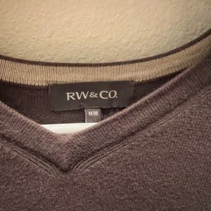 RW &Co Medium Long sleeve crew 100% Cotton Brown